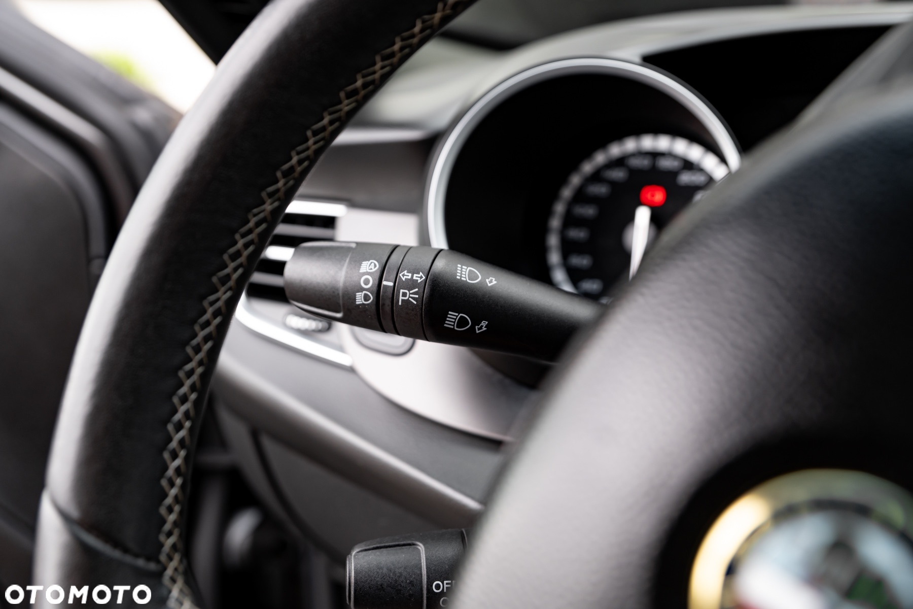 Alfa Romeo Giulietta 1750 TBi QV TCT - 29