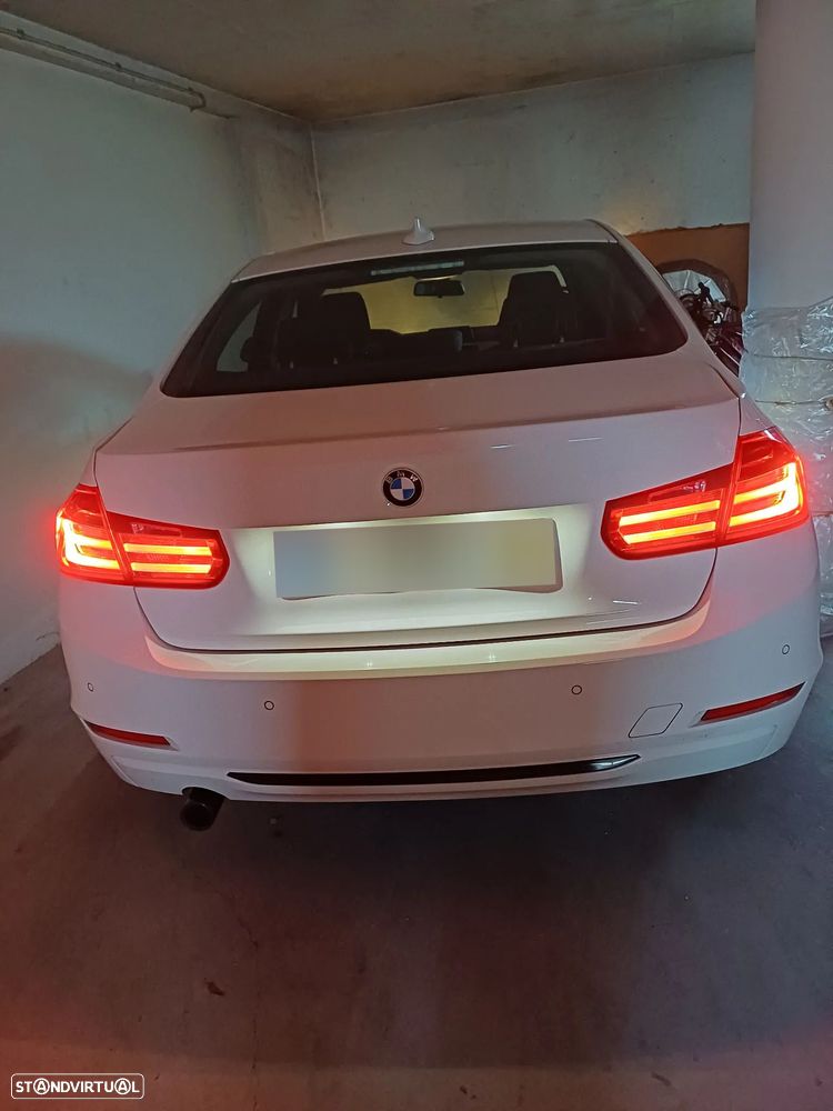 BMW 318 d Line Modern - 17