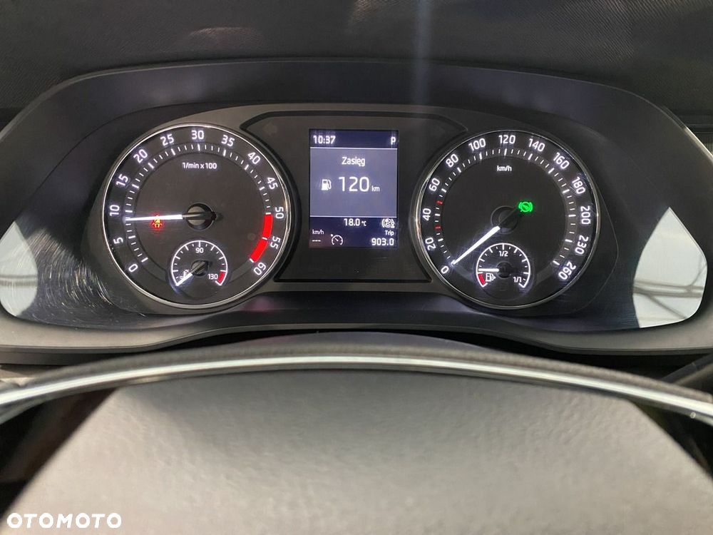 Skoda Octavia 2.0 TDI Ambition DSG - 16