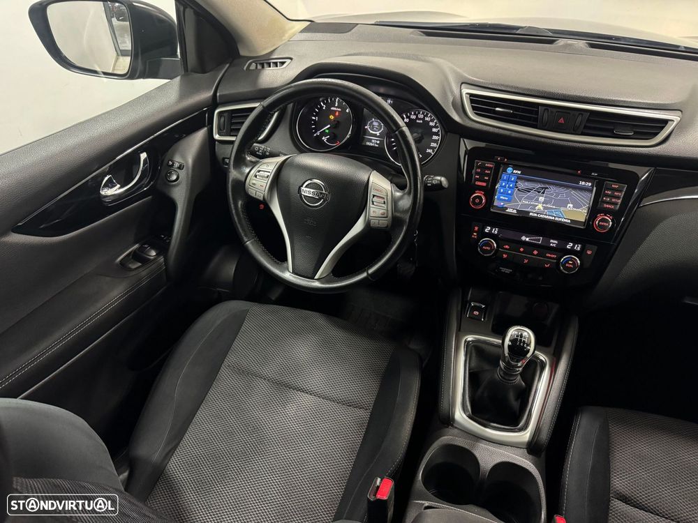 Nissan Qashqai 1.5 dCi Acenta - 21