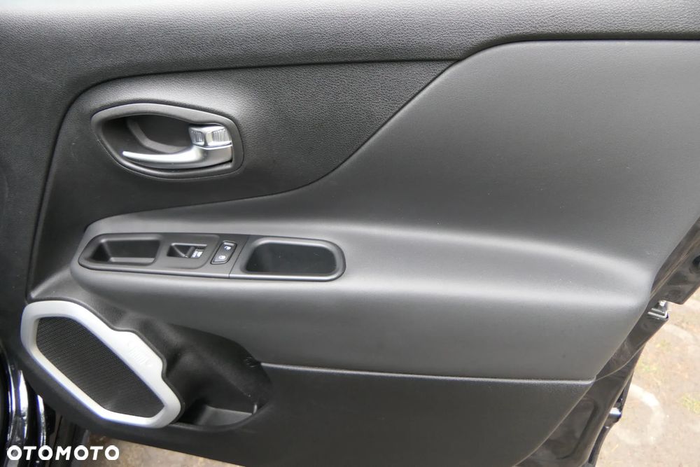 Jeep Renegade 2.0 MultiJet Active Drive Limited Adventure Edition - 36