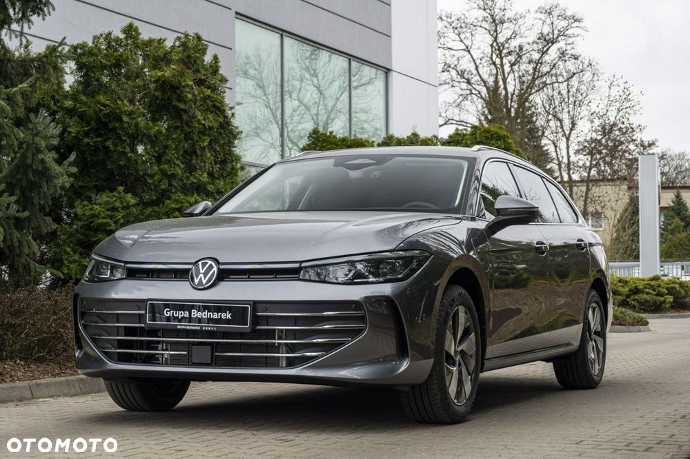 Volkswagen Passat - 13