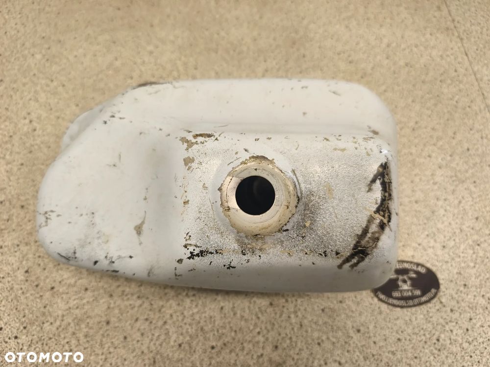 Bak, zbiornik paliwa Piaggio Vespa 50 - 10