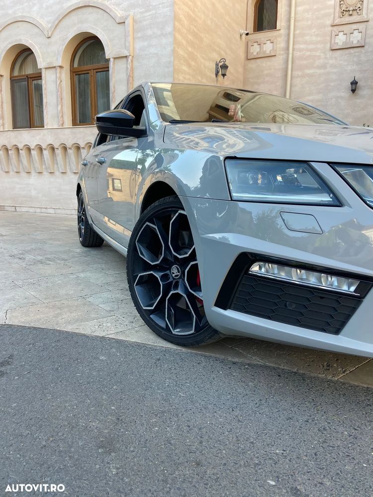 Skoda Octavia 2.0 245 TSI RS - 7