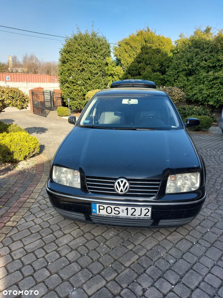 Volkswagen Bora 2.0 Highline - 1