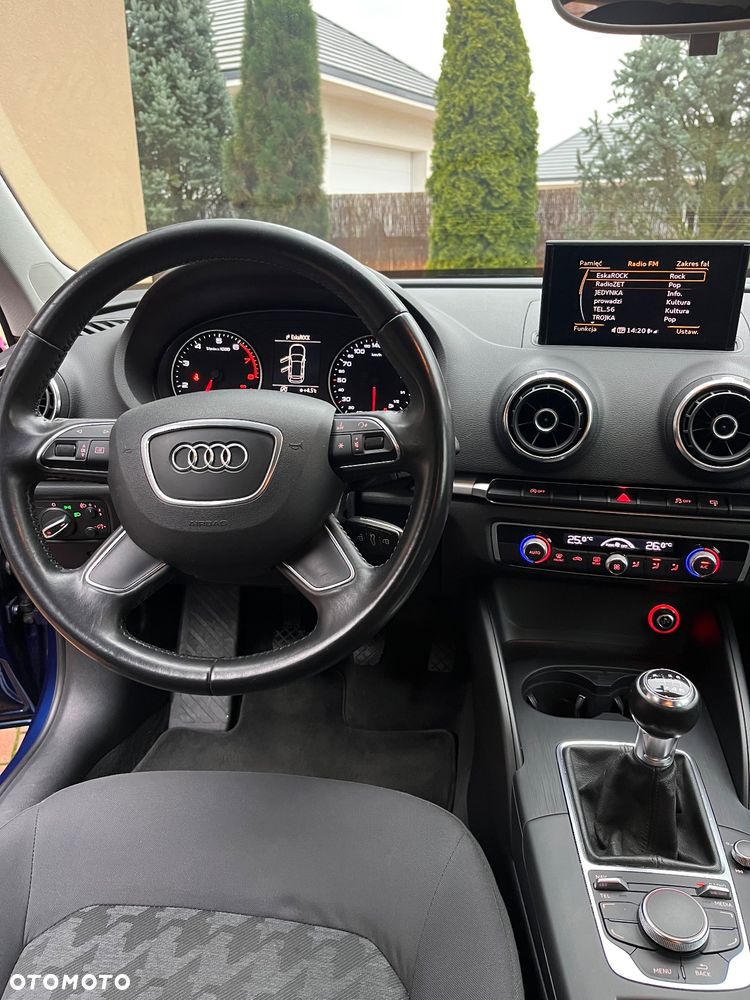 Audi A3 Sportback 1.4 TFSI Ambiente - 12