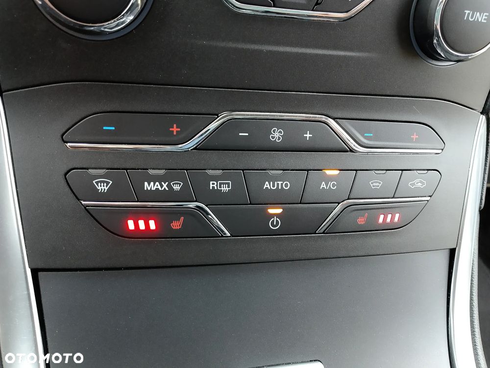 Ford S-Max 1.5 Eco Boost Start-Stopp Titanium - 29