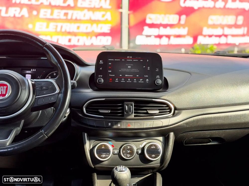 Fiat Tipo 1.6 MultiJet - 19