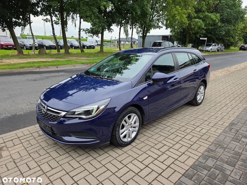 Opel Astra 1.6 D Start/Stop Business - 1