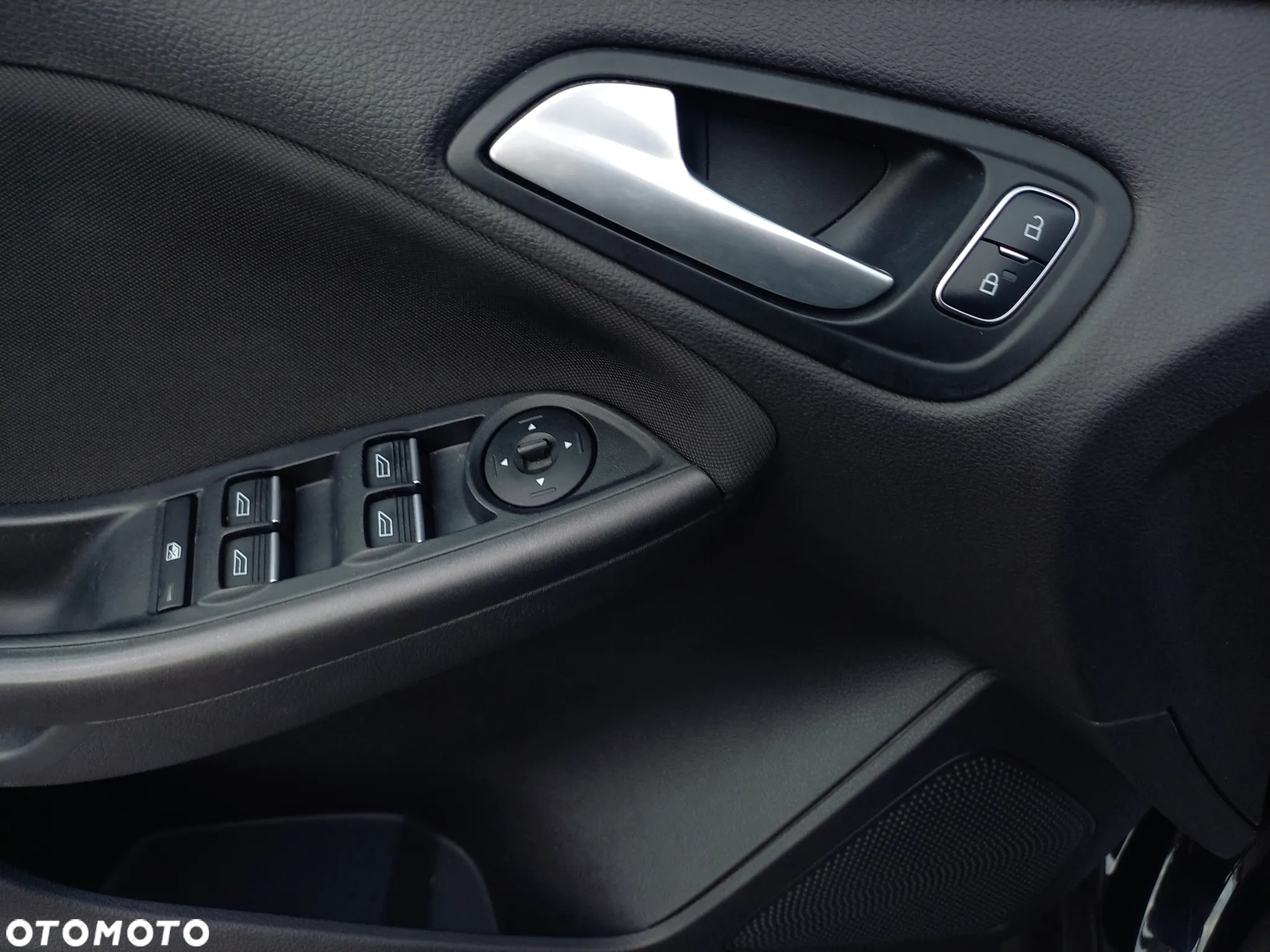 Ford Focus - 18