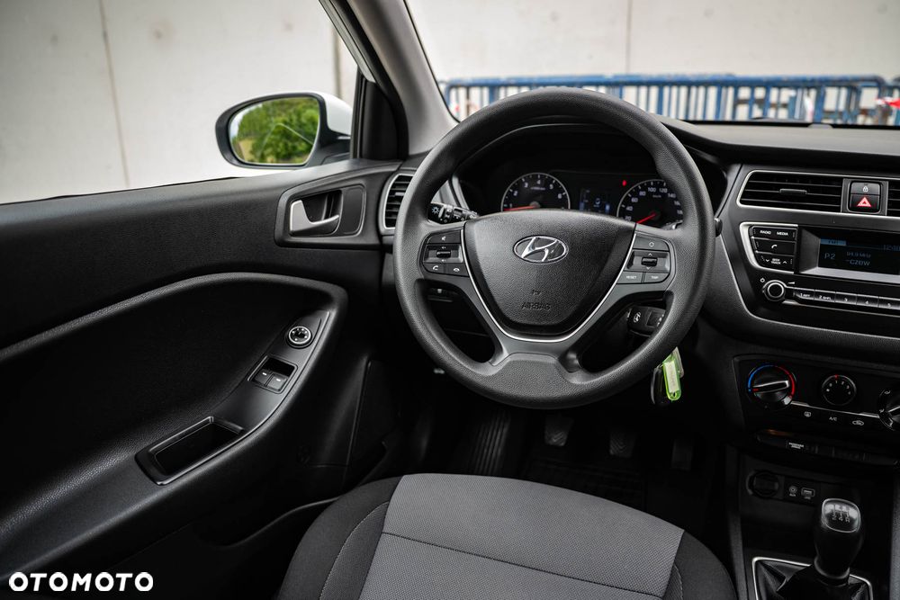 Hyundai i20 1.2 Classic Plus - 23