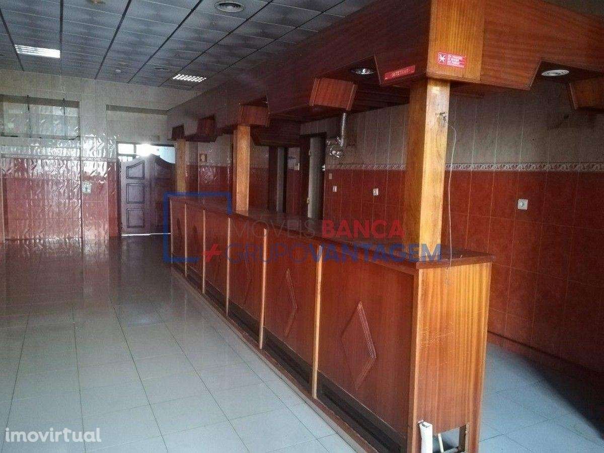 Moradia e loja à venda, Gavião - Grande imagem: 2/11