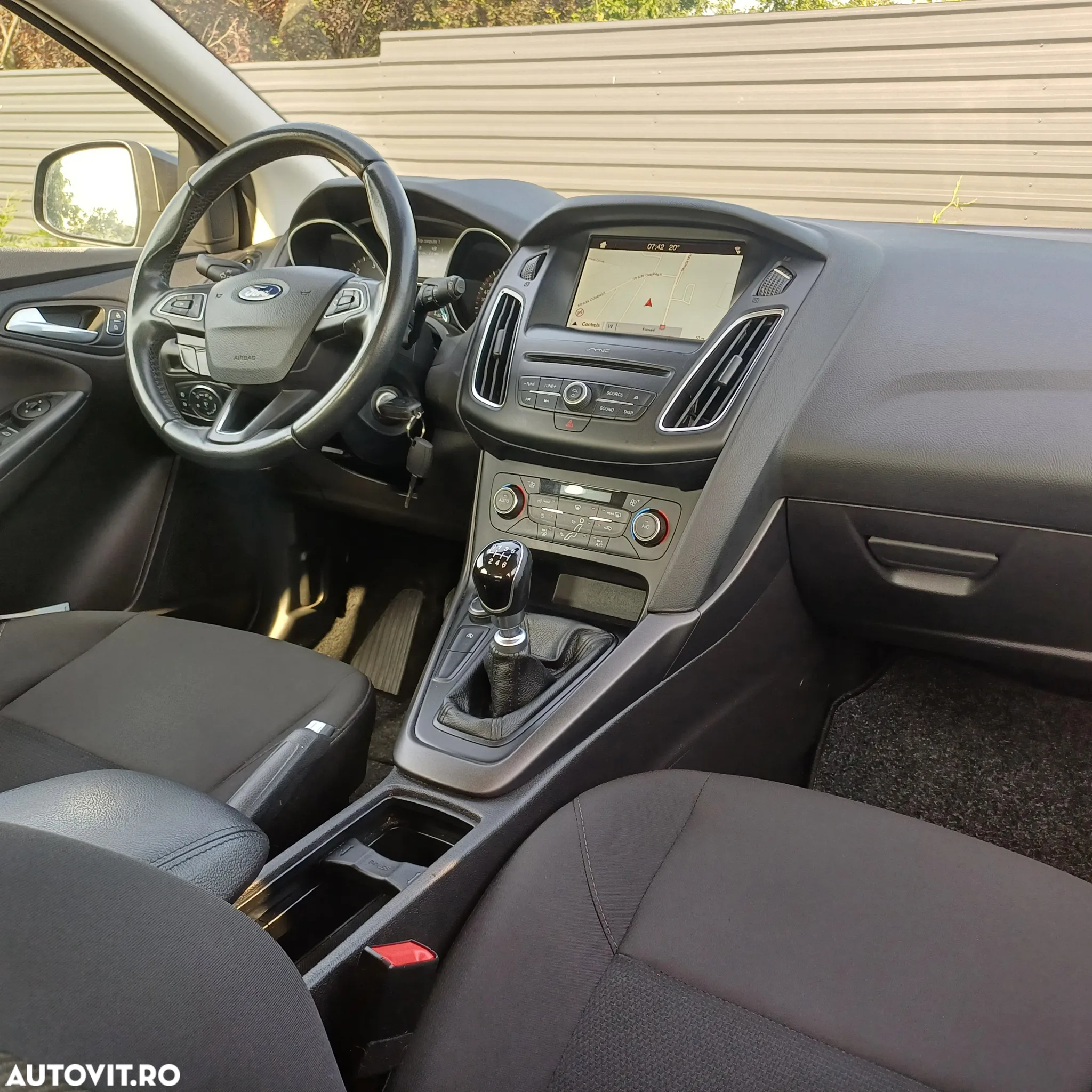 Ford Focus 1.5 TDCi DPF Start-Stopp-System COOL&CONNECT - 6