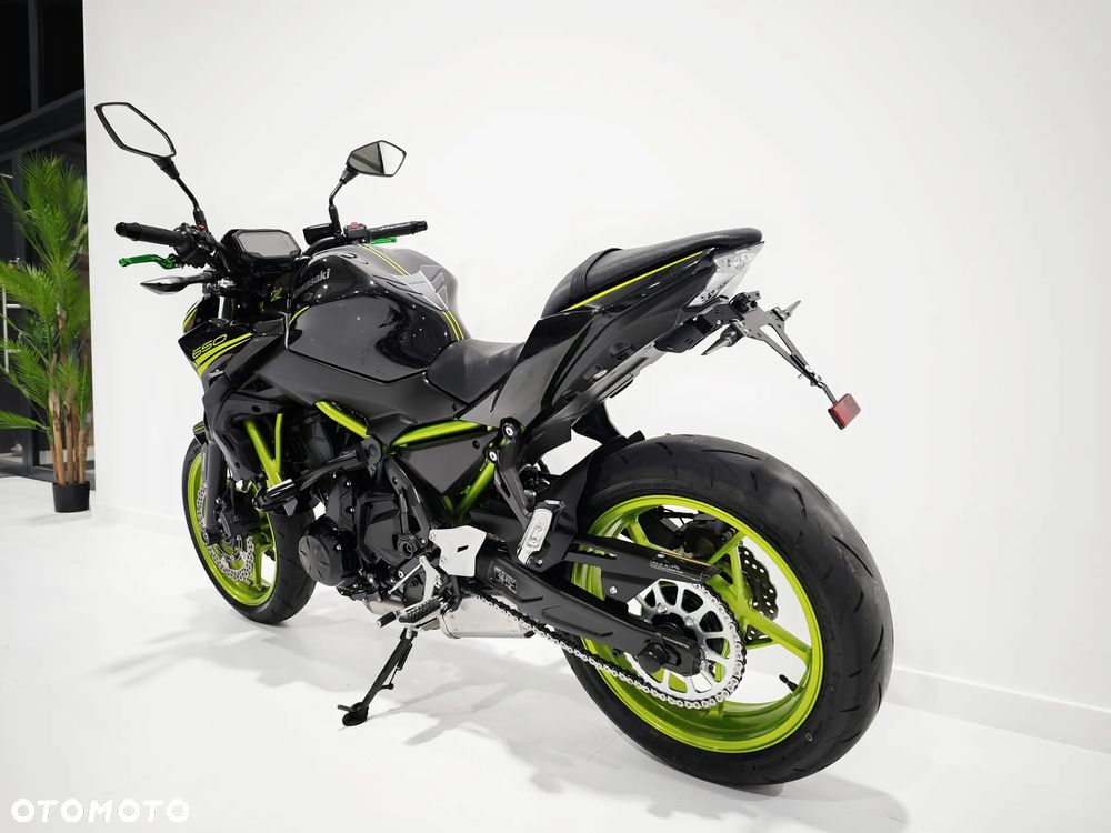 Kawasaki Z - 13