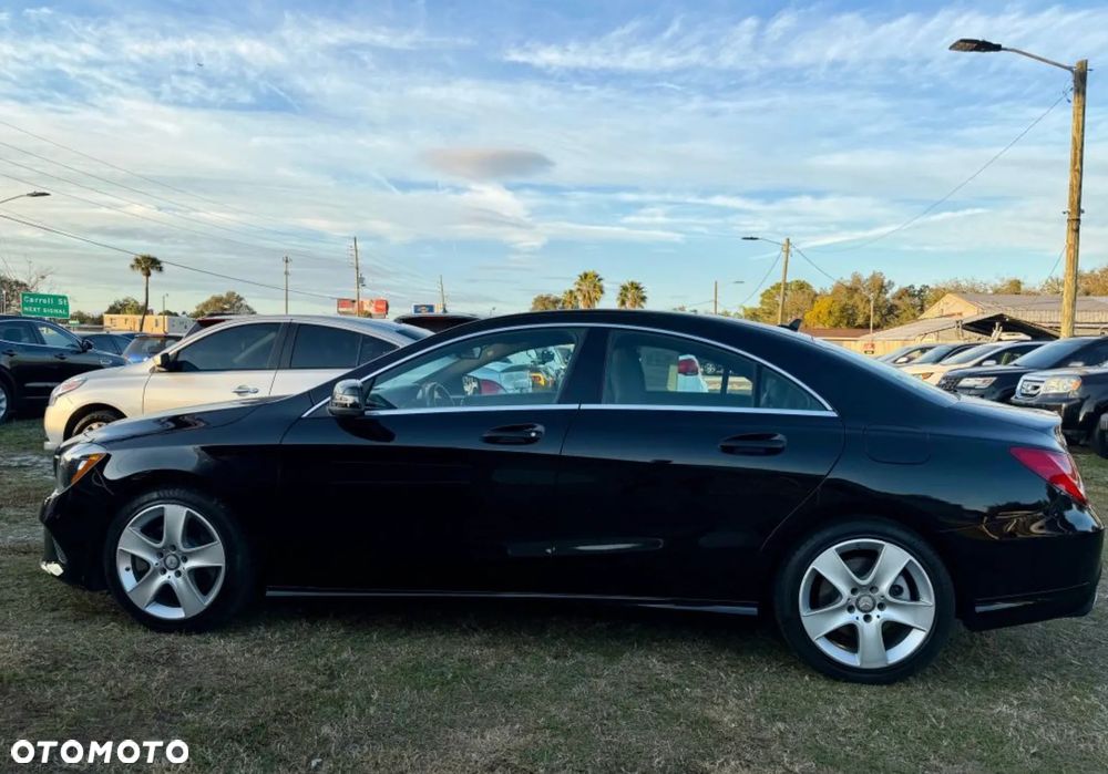 Mercedes-Benz CLA 250 4Matic 7G-DCT - 7