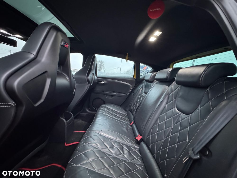 Seat Leon 2.0 T FSI Cupra R - 20