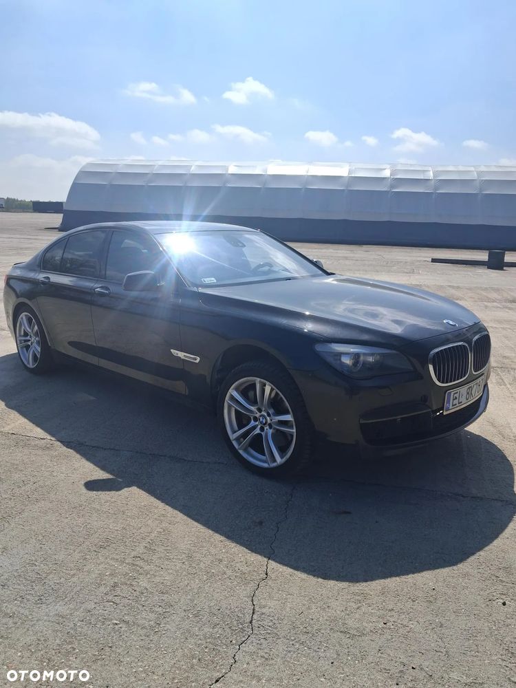 BMW Seria 7 760i - 5