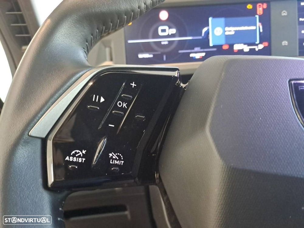 Peugeot 5008 1.2 Hybrid Allure e-DCS6 - 16