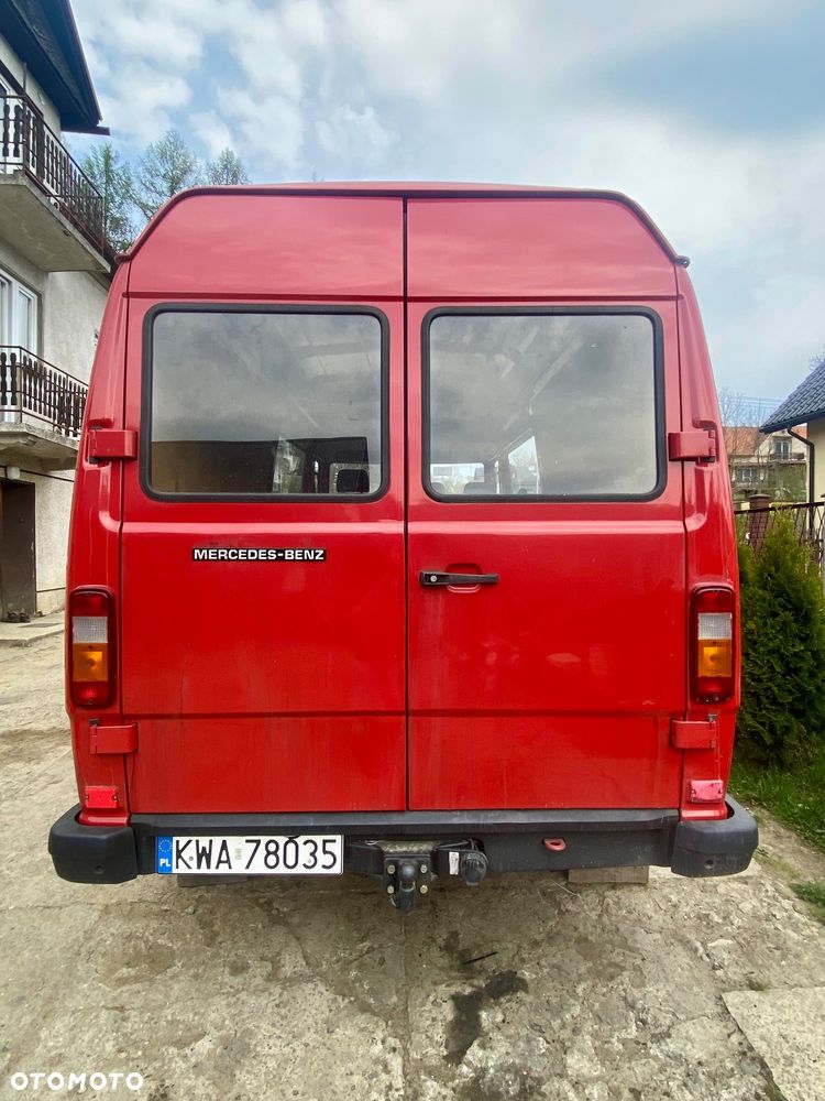 Mercedes-Benz Sprinter - 4