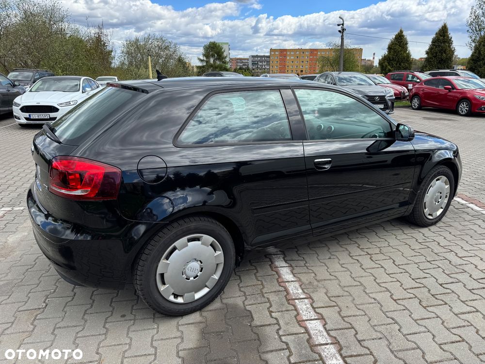 Audi A3 3-drzwiowe 2.0 TDI Attraction - 6