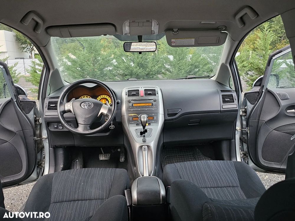 Toyota Auris 1.6 Valvematic Multidrive S Edition - 11