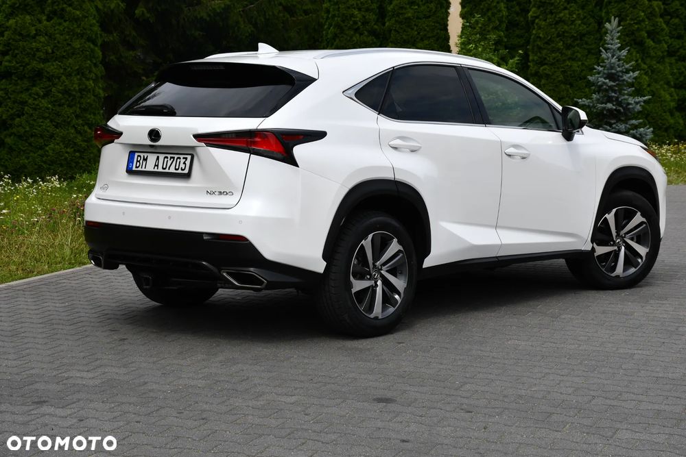 Lexus NX 300 Prestige AWD - 10