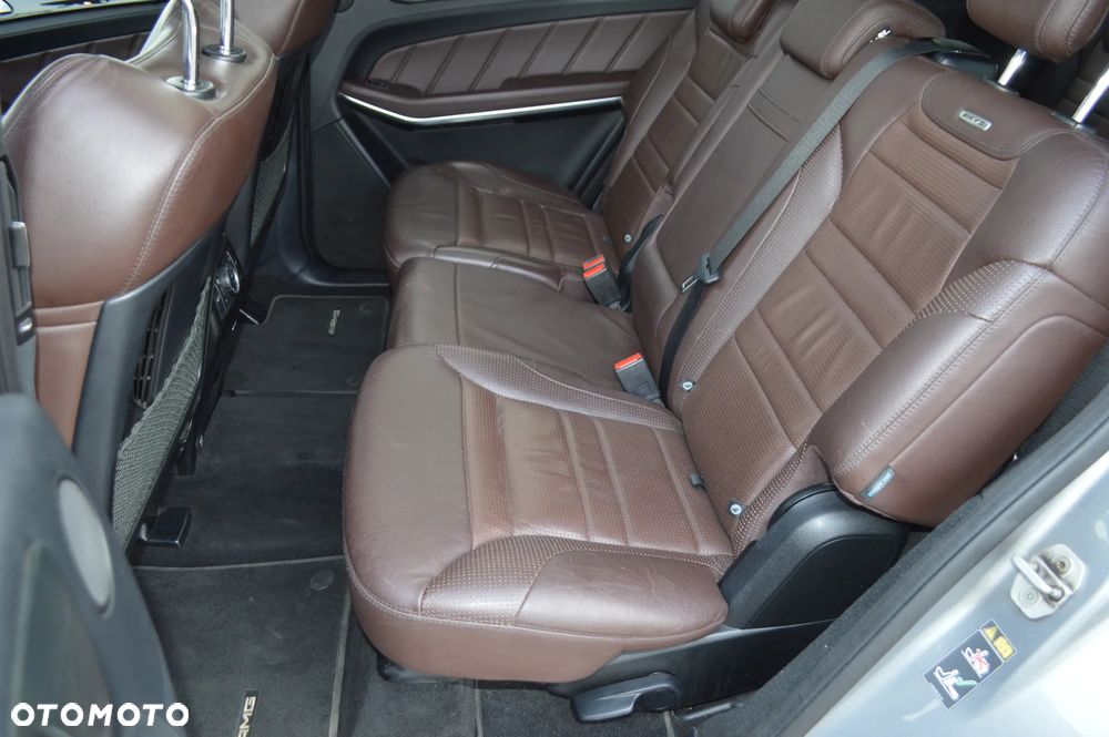 Mercedes-Benz GL 63 AMG - 9