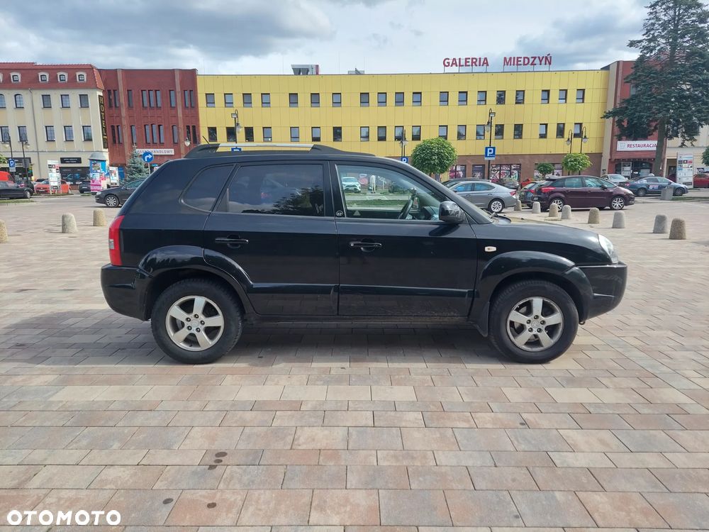 Hyundai Tucson 2.0 Comfort 2WD - 4