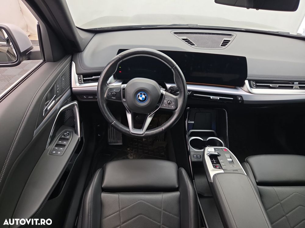 BMW X1 xDrive25e AT PHEV - 6