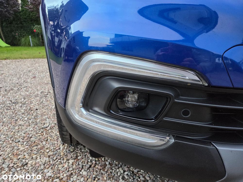 Renault Captur - 22