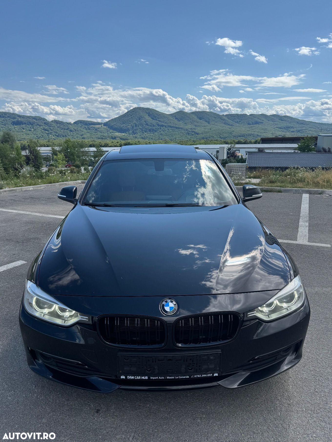 BMW Seria 3 320d Aut. Luxury Line - 1