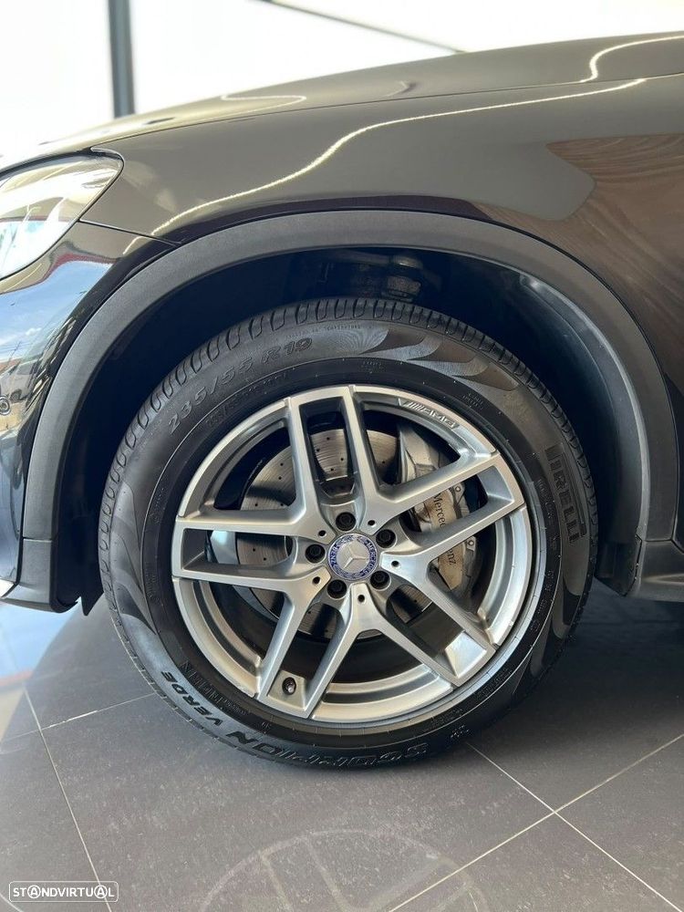 Mercedes-Benz GLC 250 d 4Matic 9G-TRONIC AMG Line - 18
