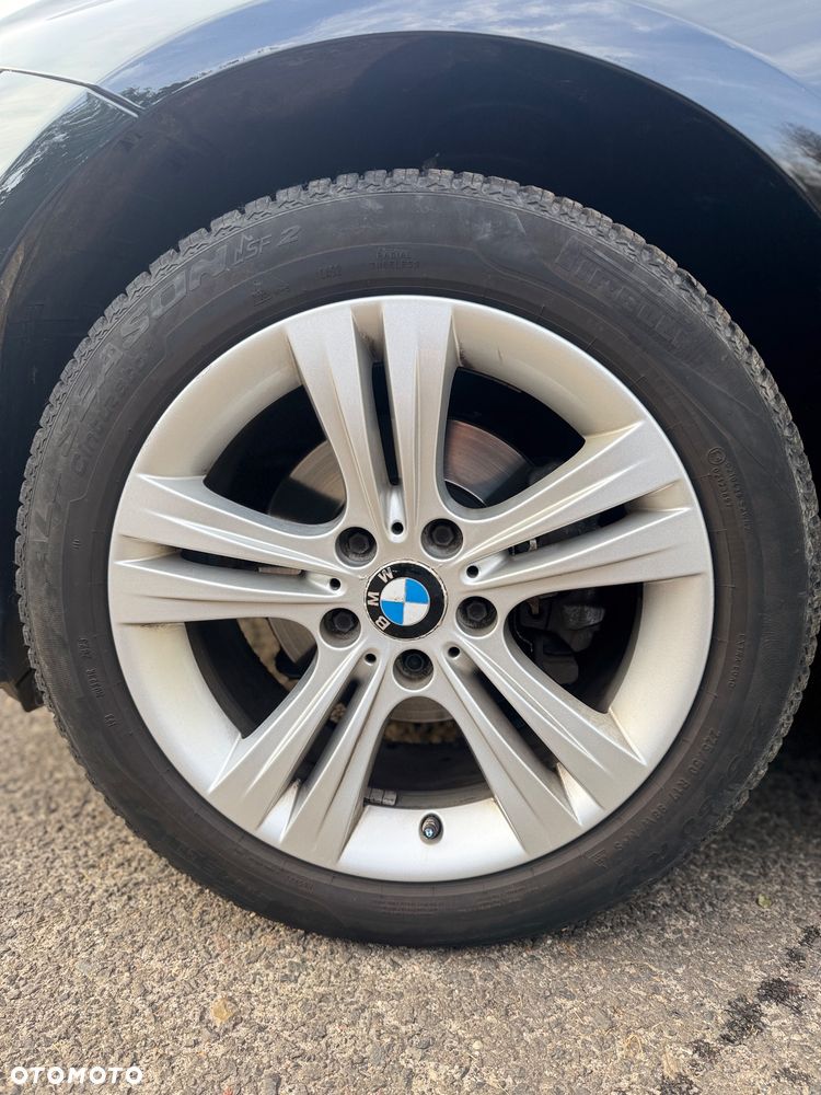 BMW Seria 3 - 16