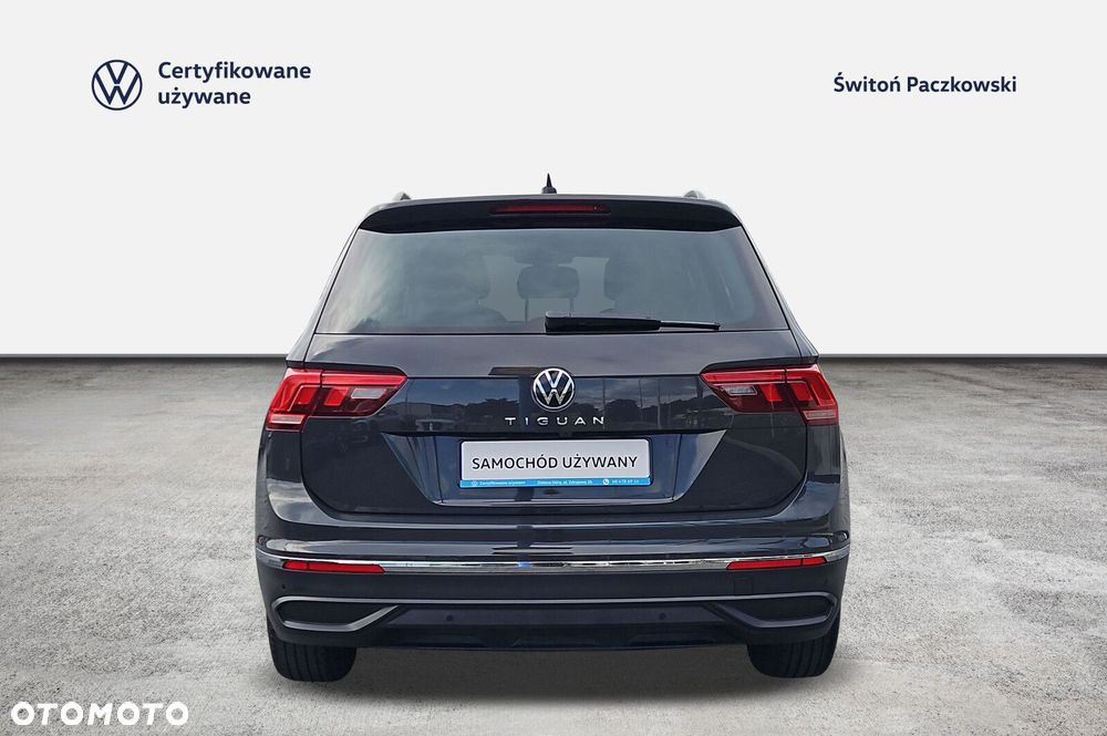 Volkswagen Tiguan - 4