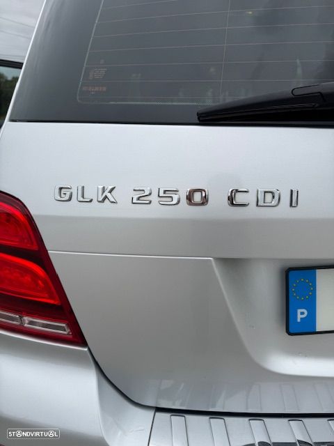 Mercedes-Benz GLK 220 CDI DPF 4Matic BlueEFFICIENCY 7G-TRONIC SPORT EDITION - 12