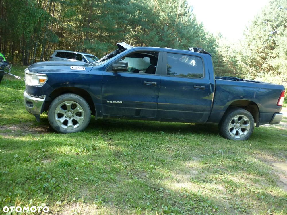 Dodge RAM 5.7 4x4 - 8