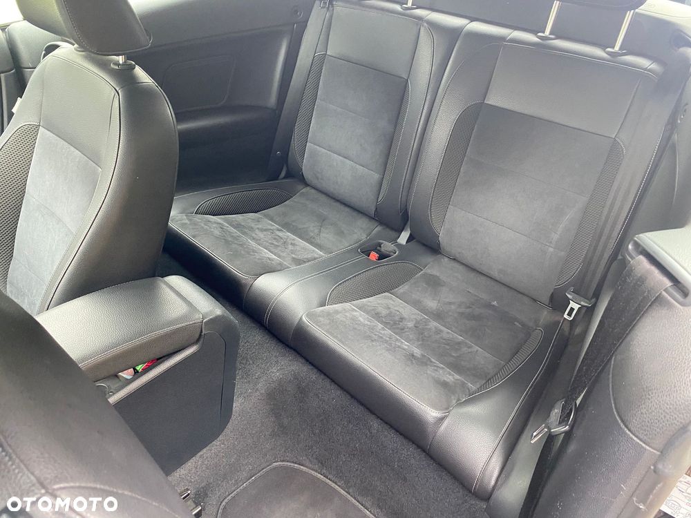 Volkswagen Golf 1.6 TDI DPF Team - 11