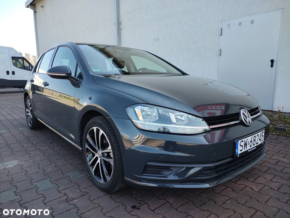 Volkswagen Golf - 19