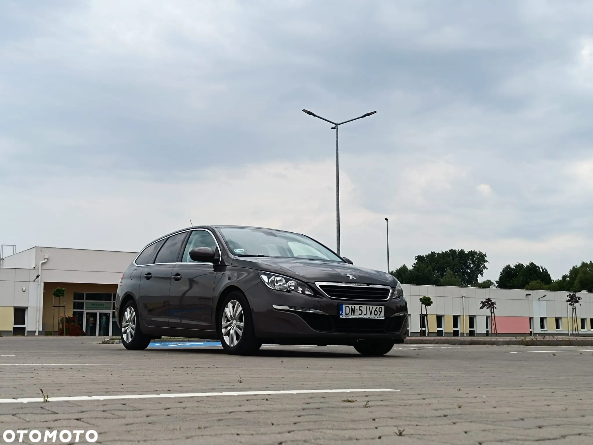 Peugeot 308 SW BlueHDi 120 Stop & Start Allure - 2
