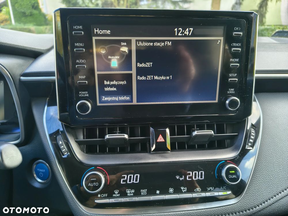 Toyota Corolla 1.8 Hybrid Comfort - 24