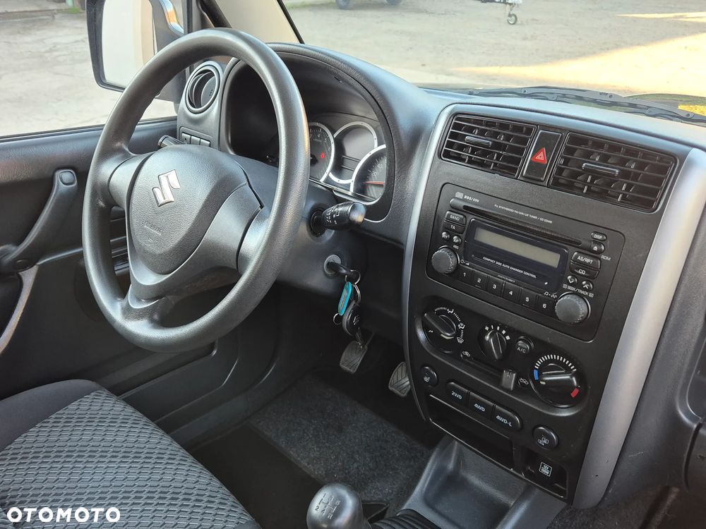 Suzuki Jimny - 21