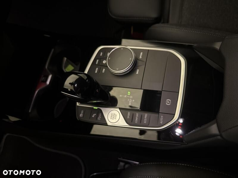 BMW Seria 1 118i - 18