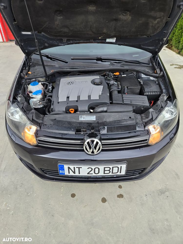 Volkswagen Golf 1.6 TDI DPF BlueMotion - 9