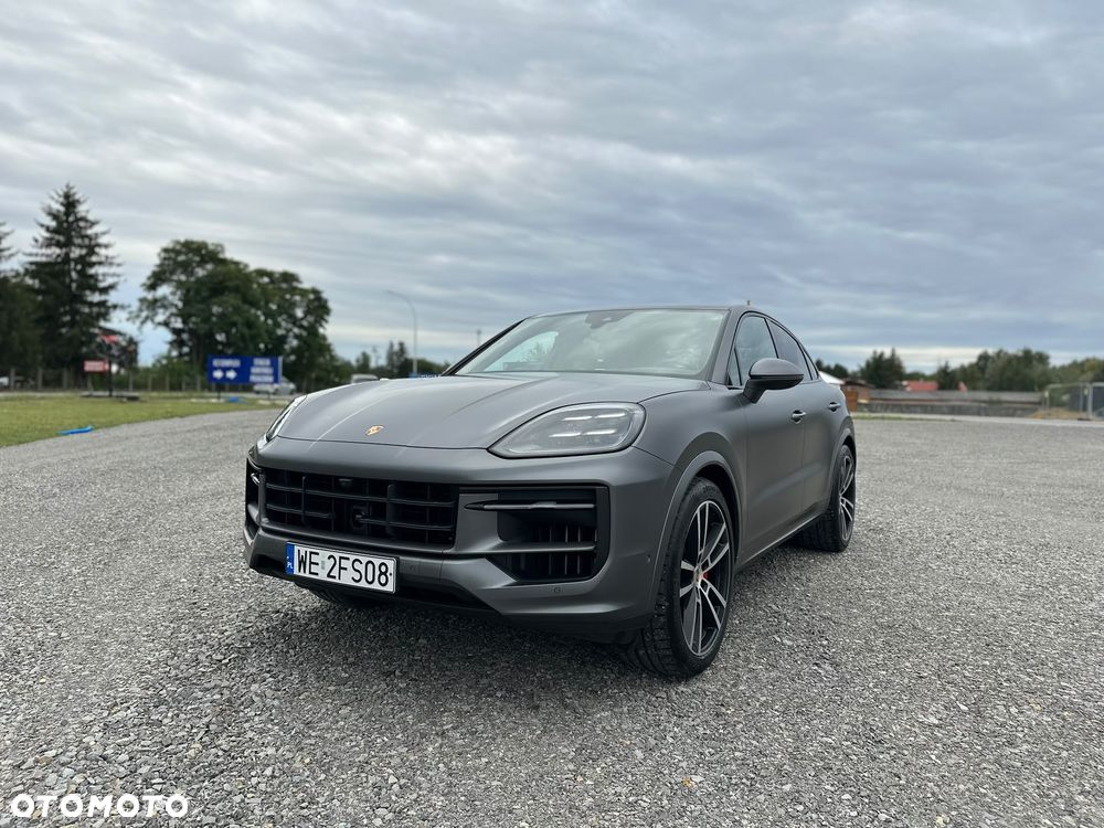 Porsche Cayenne S - 1