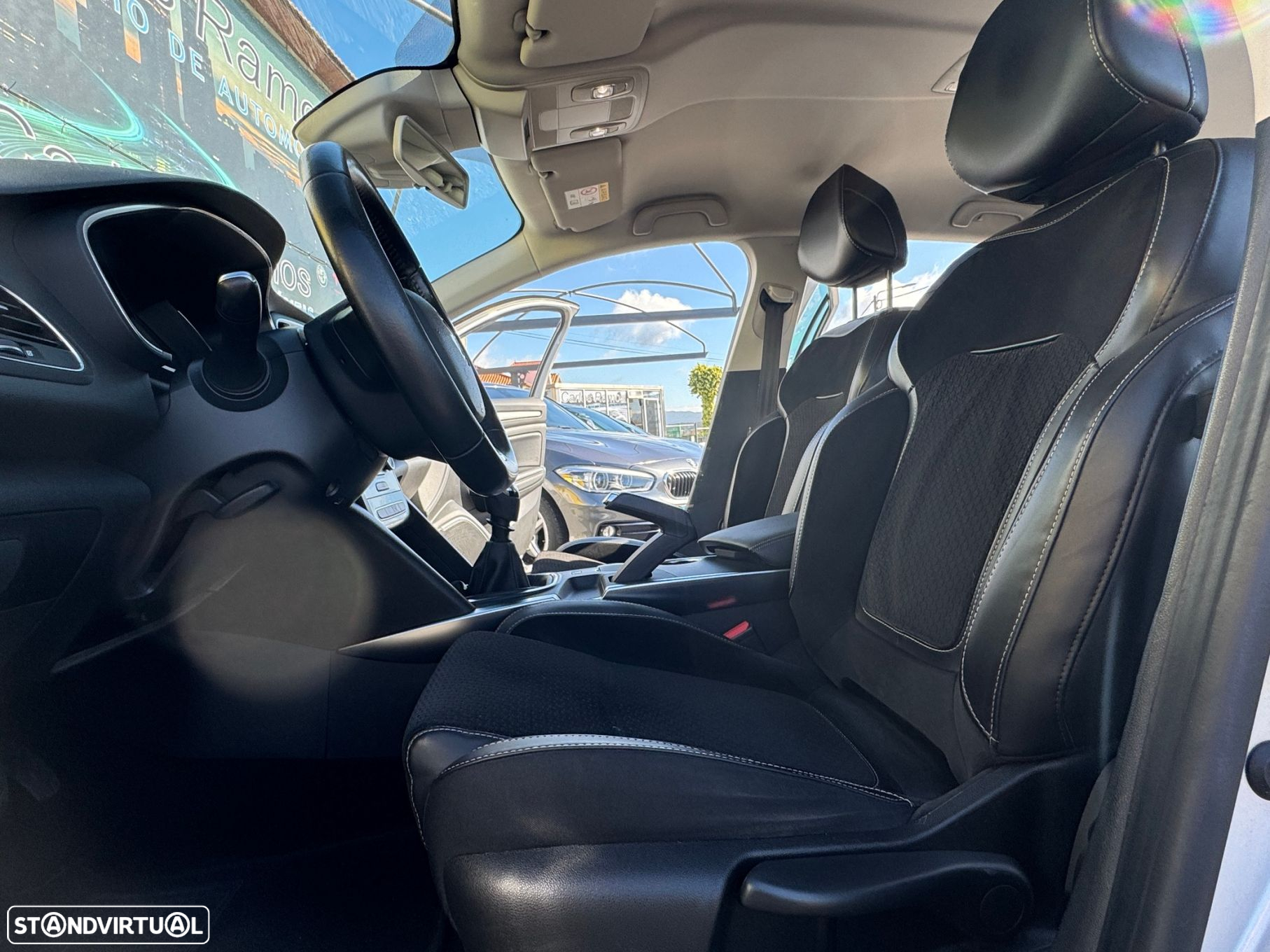 Renault Mégane Sport Tourer 1.5 dCi Intens - 35