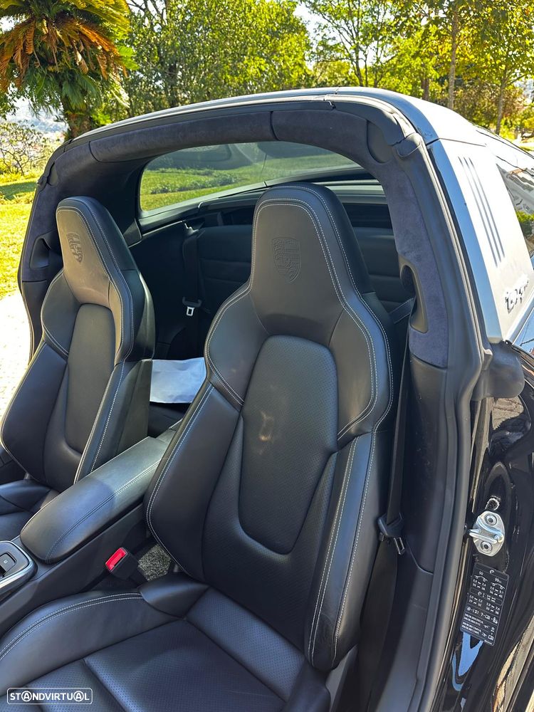 Porsche 911 (992) Targa 4 PDK - 13