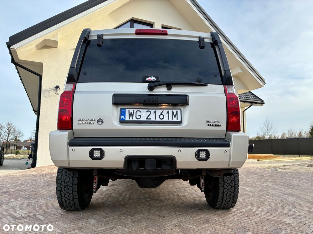 Jeep Commander 5.7 V8 HEMI Automatik Limited - 25