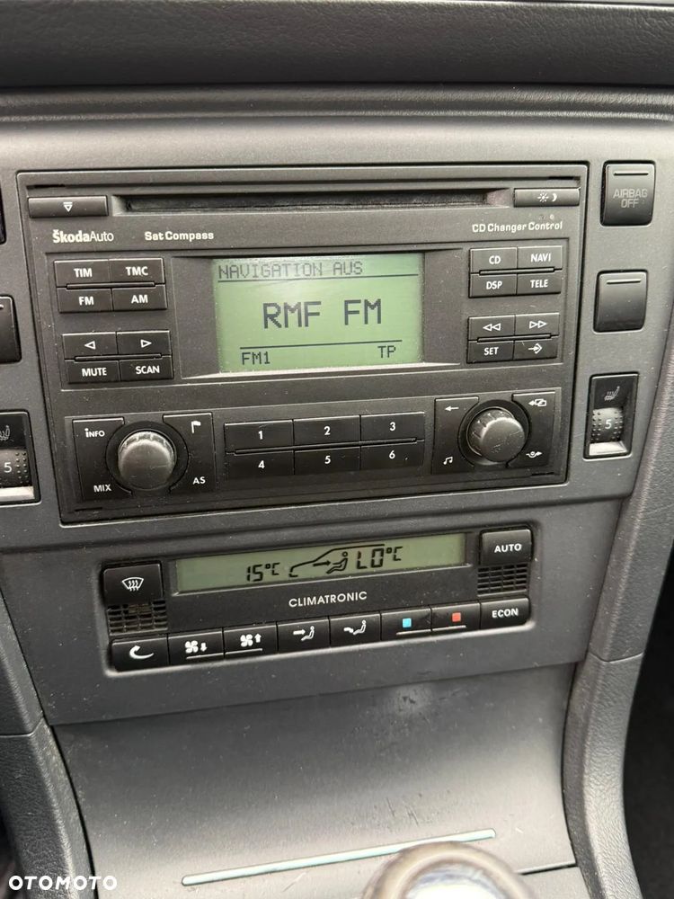Skoda Superb 1,9 TDI Elegance - 10