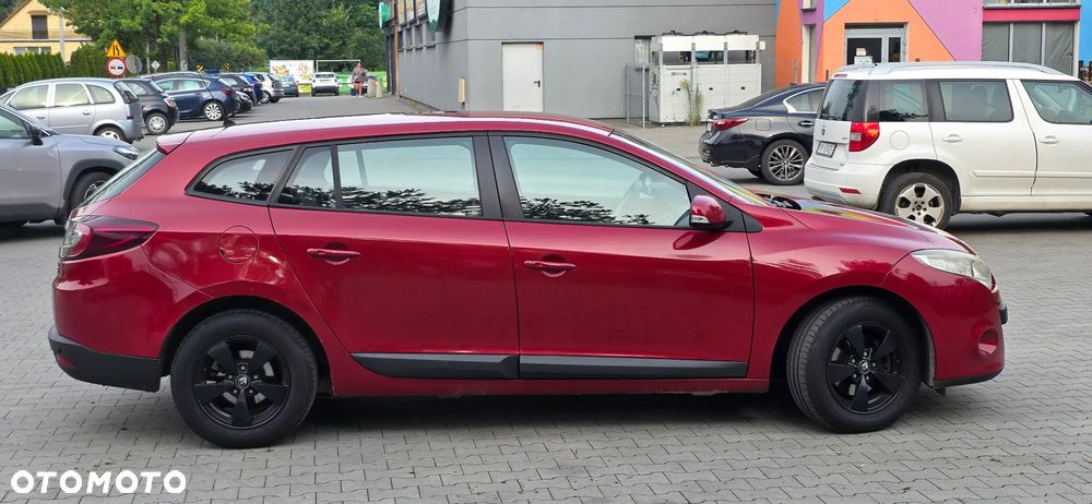 Renault Megane 1.5 dCi Dynamique - 11