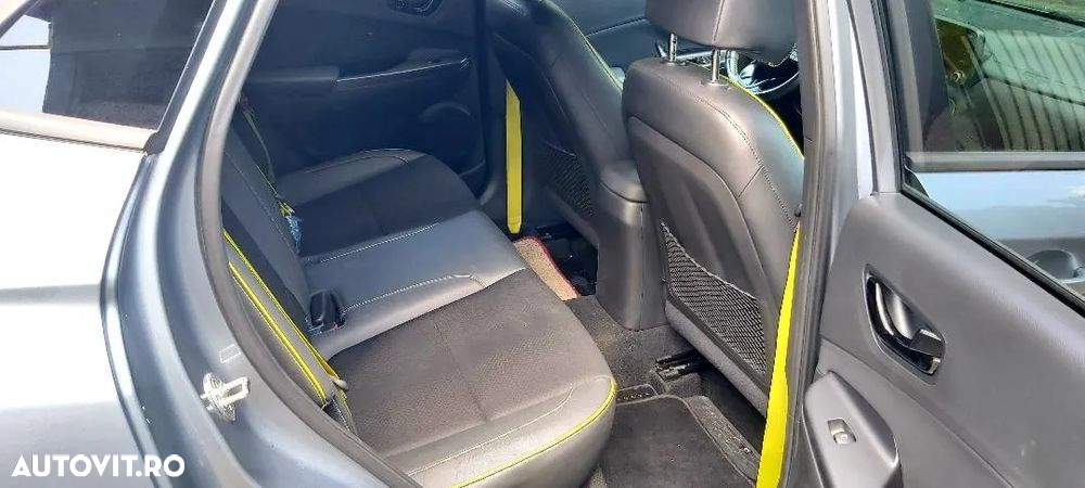 Hyundai KONA 1.6 T-GDI 4WD Aut. Premium + - 12